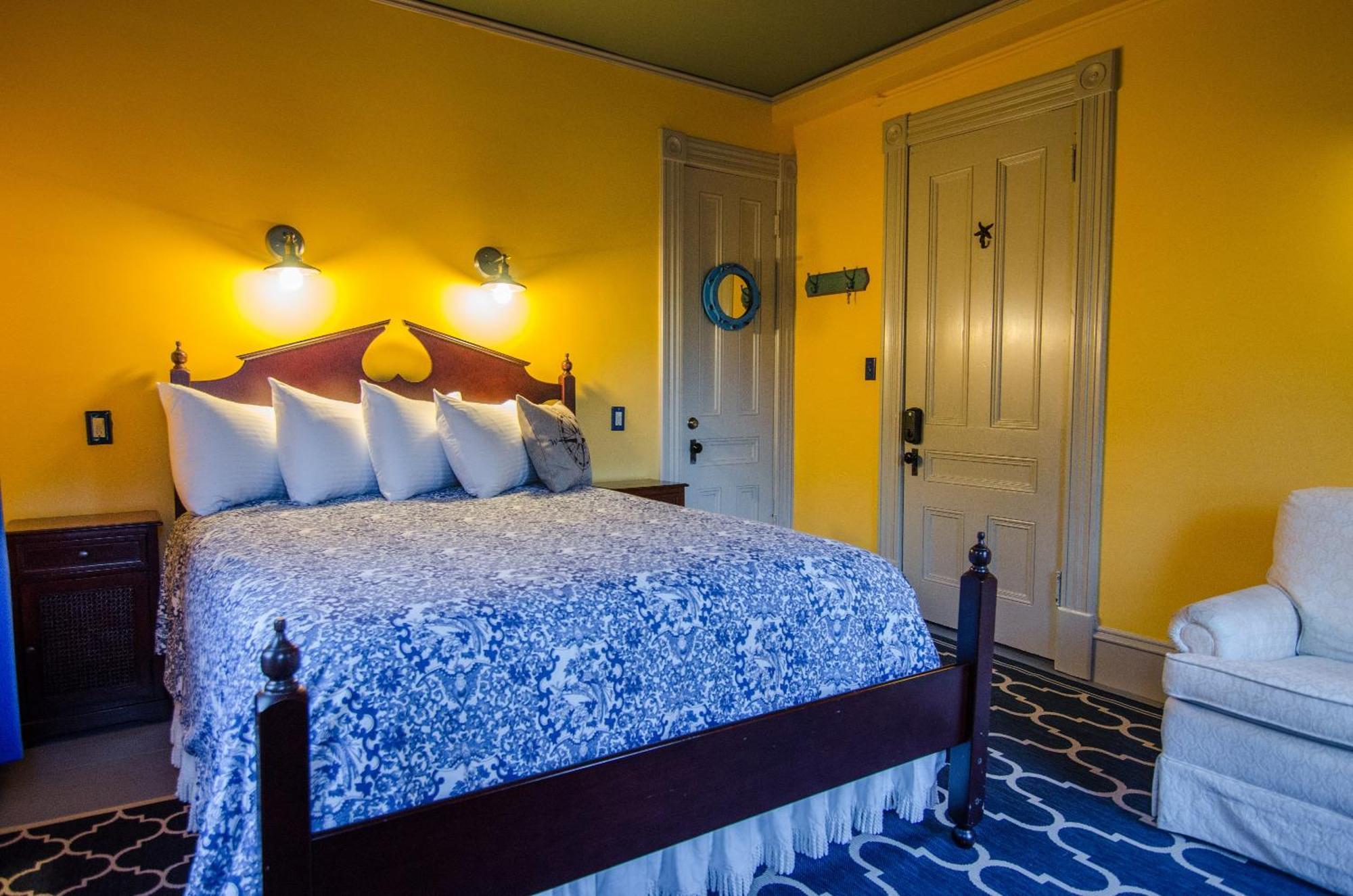 Heart Of The Village Bed & Breakfast In Shelburne Vt Habitación foto