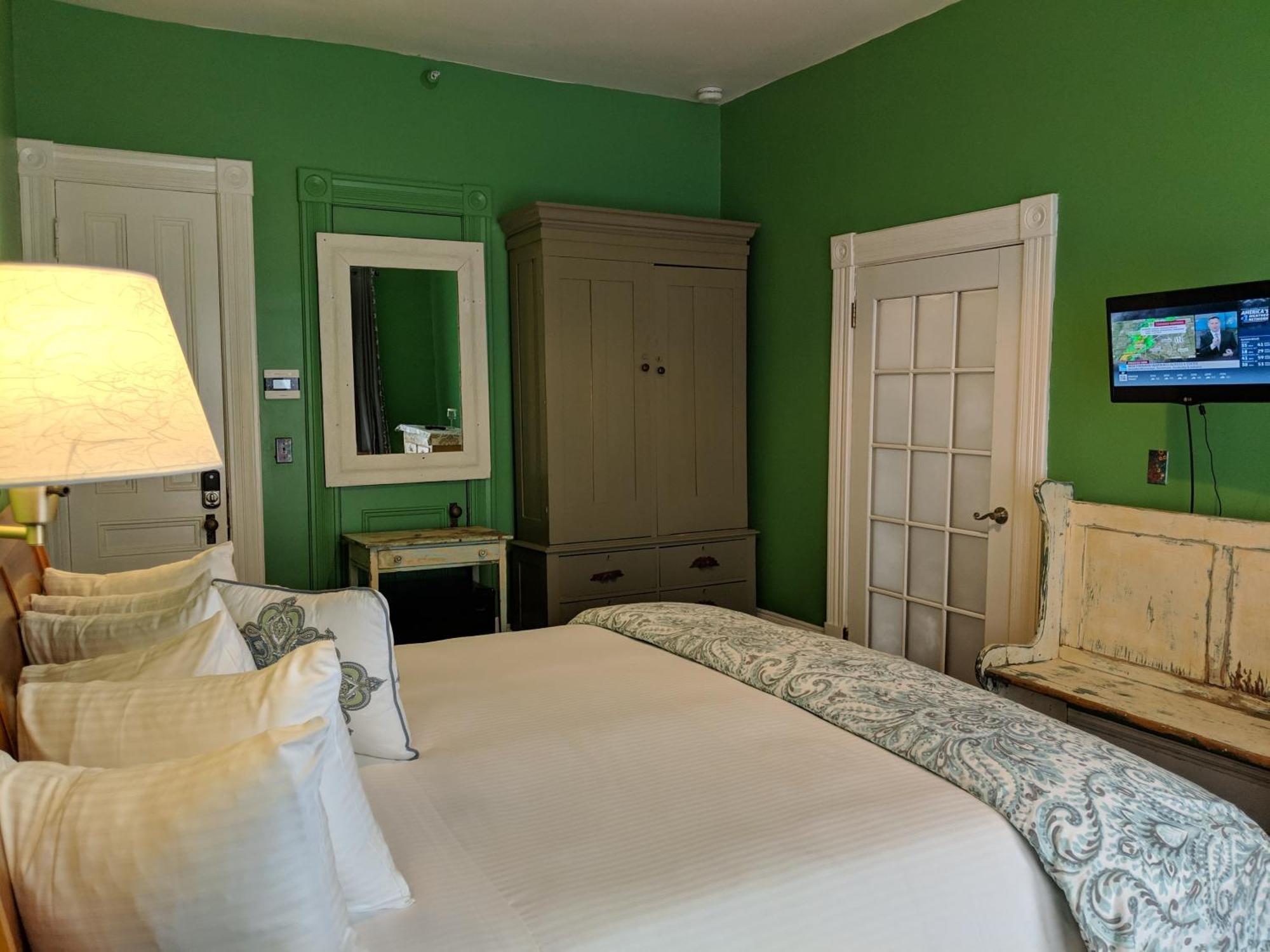 Heart Of The Village Bed & Breakfast In Shelburne Vt Habitación foto